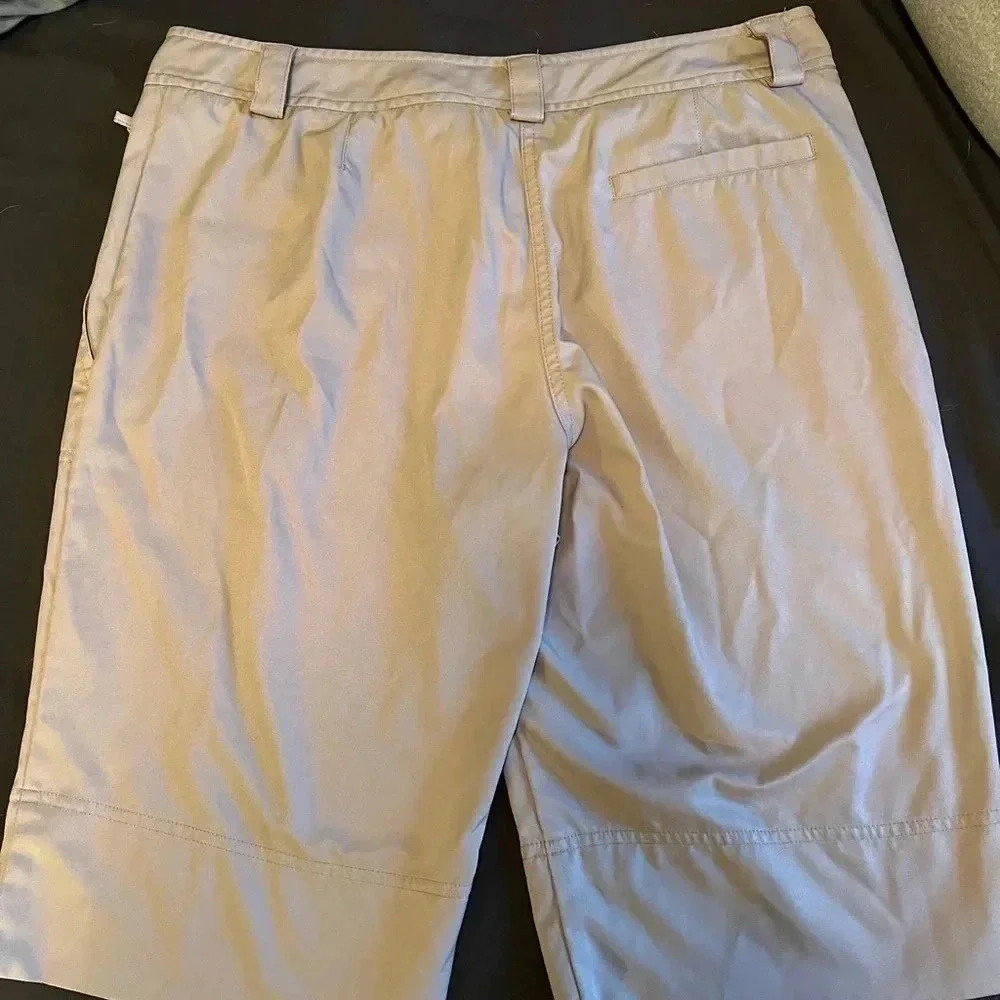 Lija Bermuda golf shorts, tan, size 10 - Picture 5 of 5